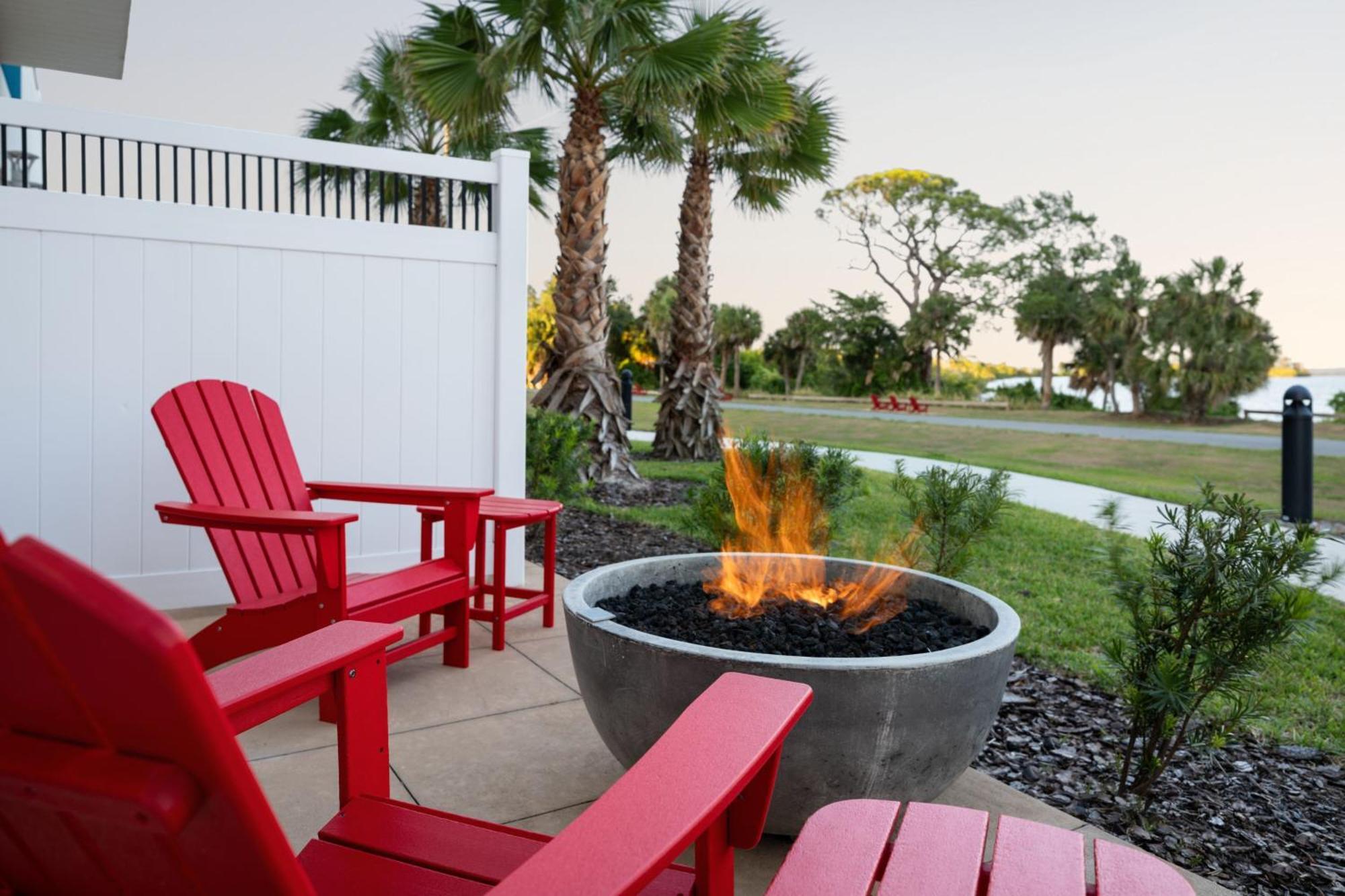 Courtyard By Marriott Titusville Kennedy Space Center Εξωτερικό φωτογραφία